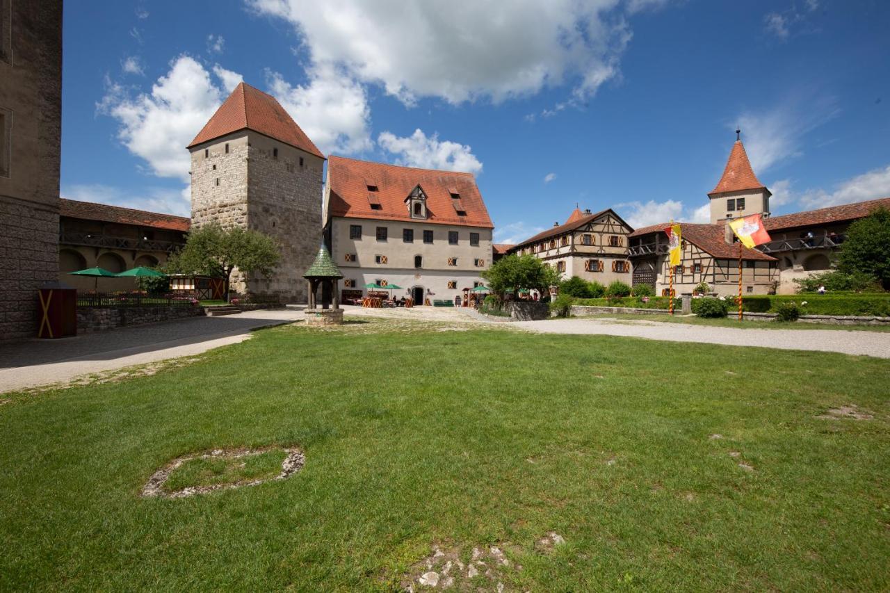 Schlosshotel Harburg Harbourg Extérieur photo